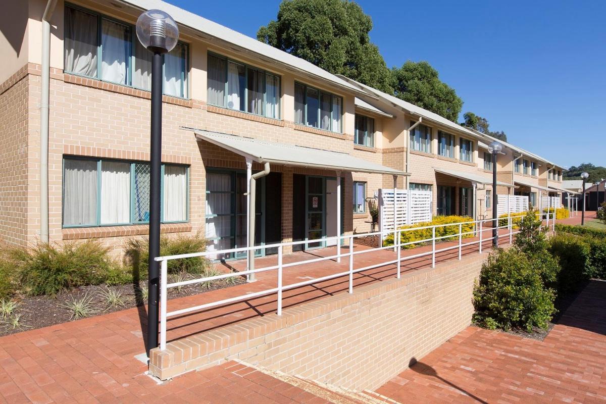 Western Sydney University Village - แคมป์เบลล์ทาวน์ ภายนอก รูปภาพ